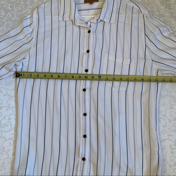 Jachs Girlfriend Long Sleeve Button Down Pinstripe - Picture 12 of 14